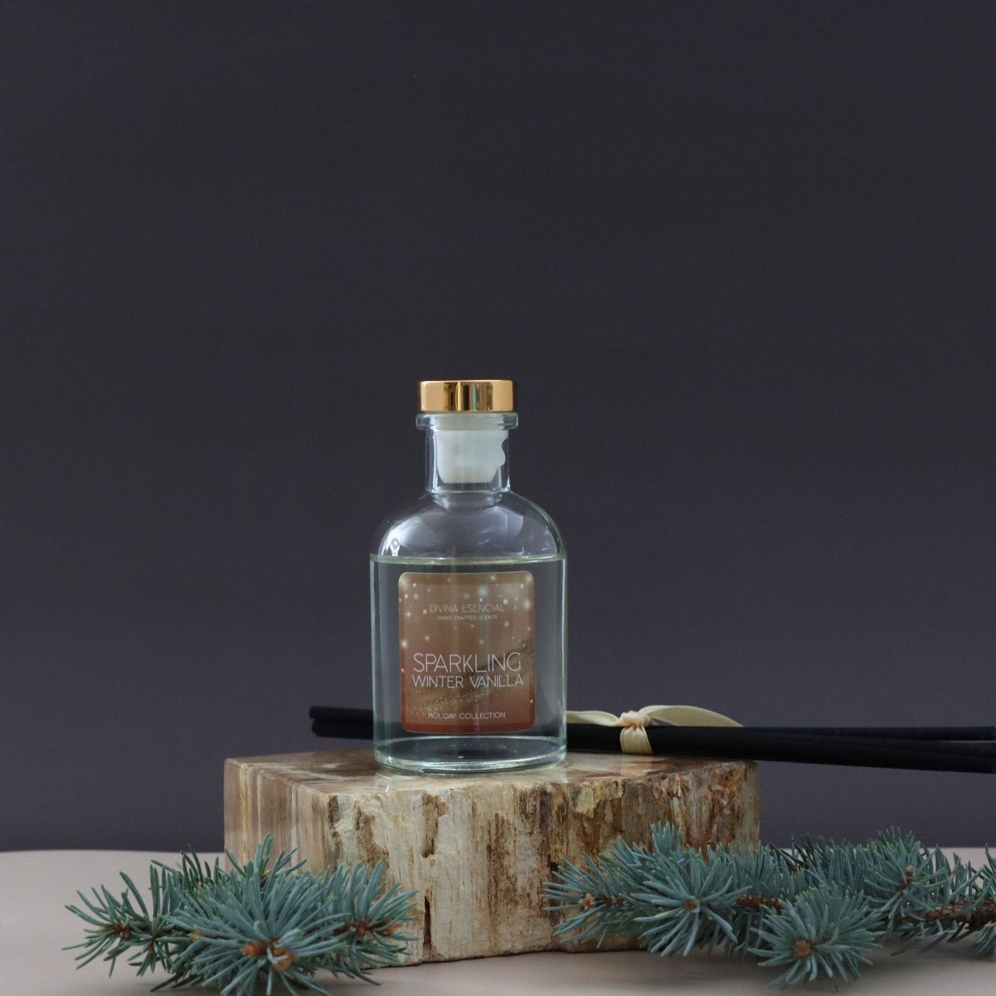Sparkling Vanilla Holiday Reed Diffuser with cap – warm and cozy Christmas scent home fragrance