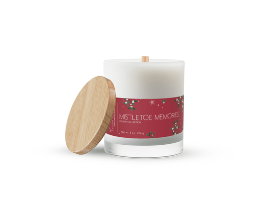 Mistletoe Memories Candle with Canvas Bag - Holiday Collection