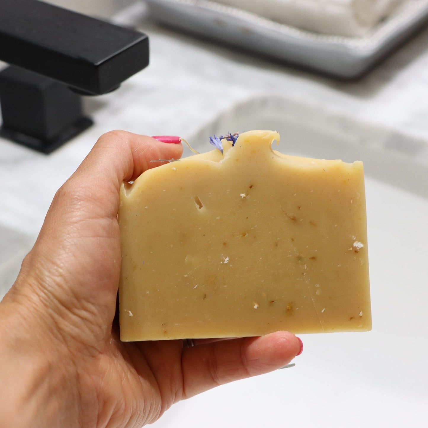 Royal Face - Goats Milk Facial Cleanser Bar Soap