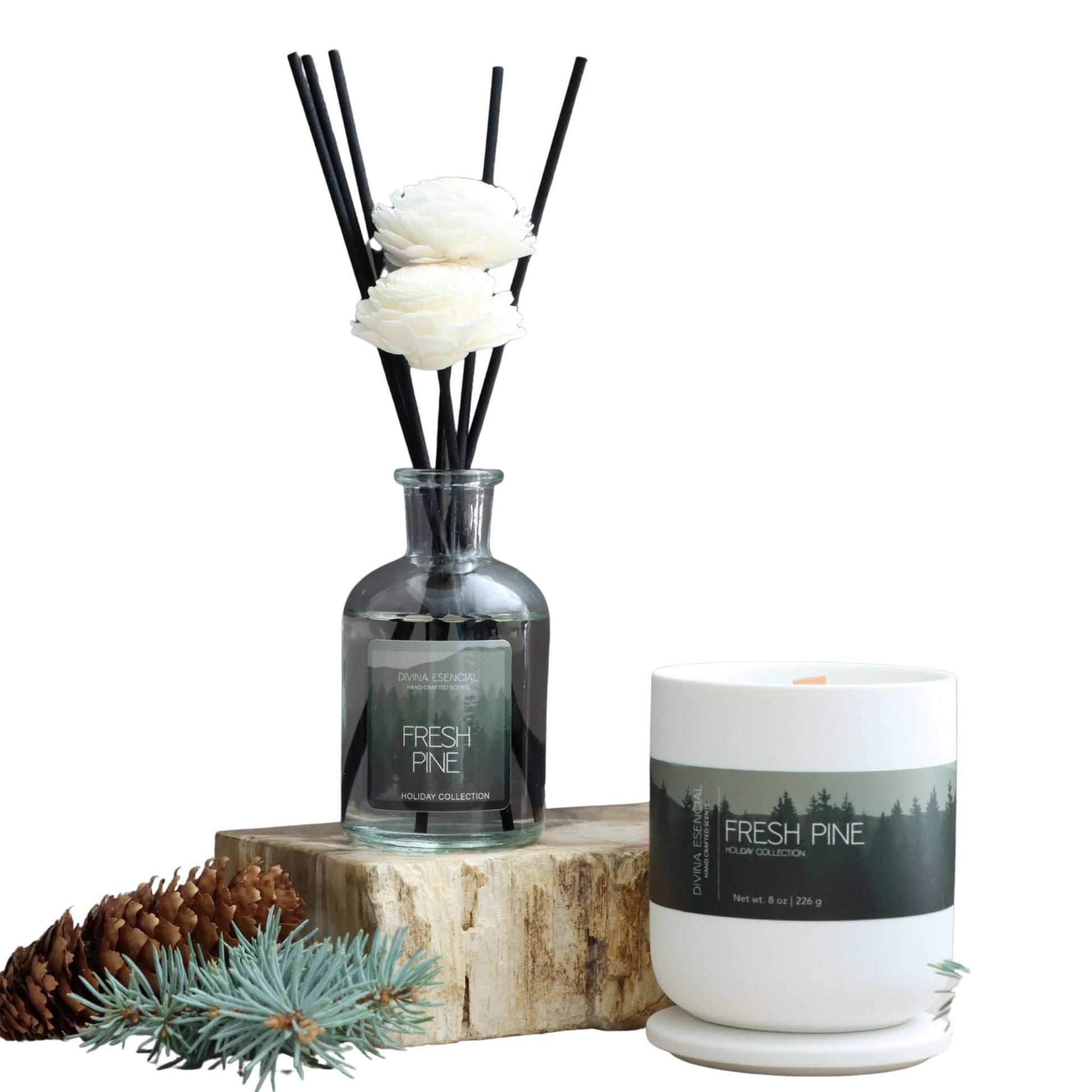 Fresh Pine Candle & Diffuser Set in white gift box – clean evergreen and woody scent for a festive holiday home