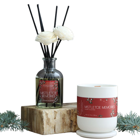 Mistletoe Memories Candle & Diffuser Set in white gift box – festive home fragrance with holly berries and sandalwood scent

